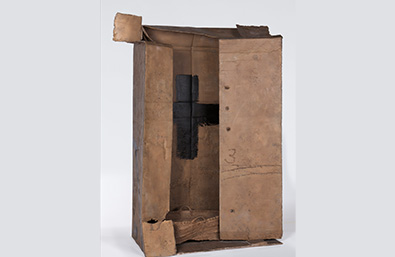 BOX PROJECT. FROM TÀPIES' CUBE TO OTEIZA'S METAPHYSICAL BOX.  